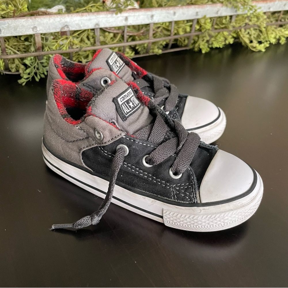 Converse All Star - size 9